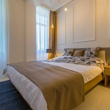 Boutique 7 Angels Appartement *